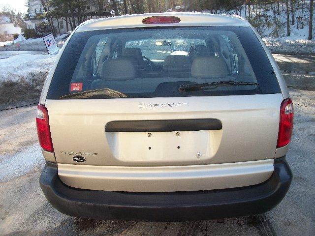 Dodge Caravan 2005 photo 2