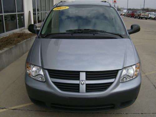 Dodge Caravan 2005 photo 3