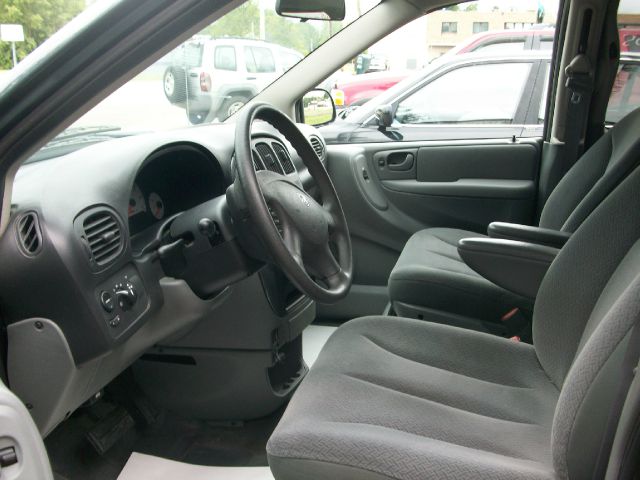 Dodge Caravan S MiniVan