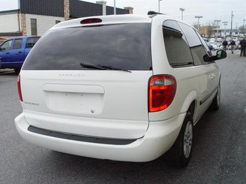 Dodge Caravan 2005 photo 3