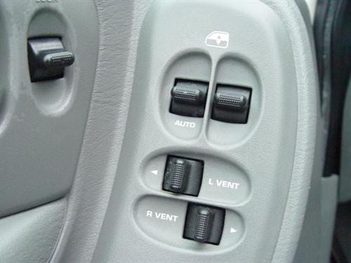 Dodge Caravan 2005 photo 1