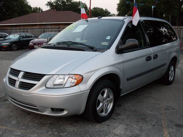 Dodge Caravan 2005 photo 4