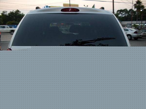 Dodge Caravan 2005 photo 3