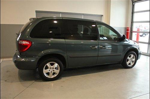 Dodge Caravan 2006 photo 1