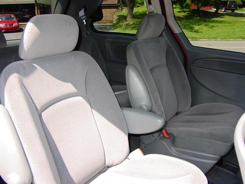 Dodge Caravan 2006 photo 2