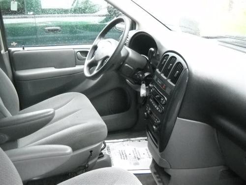 Dodge Caravan 2006 photo 3