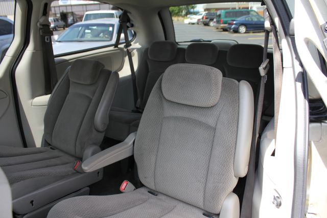 Dodge Caravan 2006 photo 4