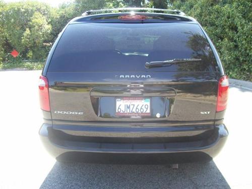 Dodge Caravan 2006 photo 1