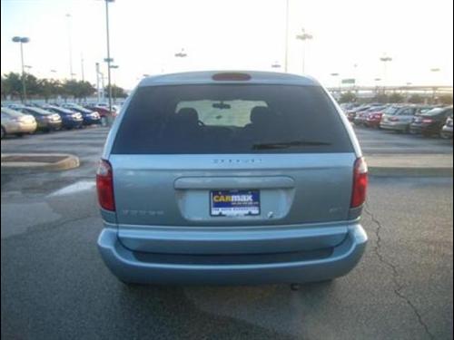 Dodge Caravan 2006 photo 3