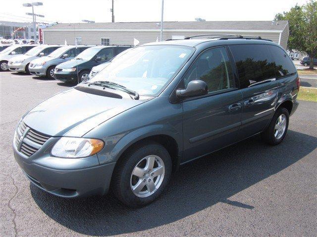 Dodge Caravan 2006 photo 1