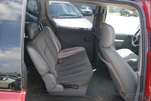 Dodge Caravan 2006 photo 3