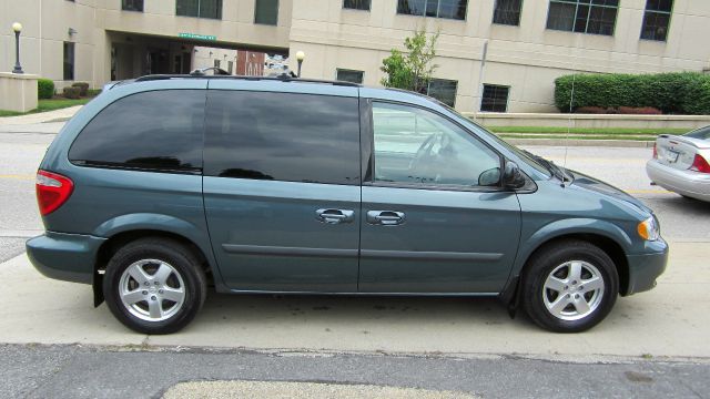 Dodge Caravan 2006 photo 1