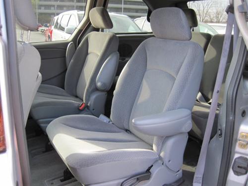 Dodge Caravan 2006 photo 1