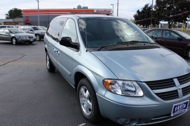 Dodge Caravan 2006 photo 3