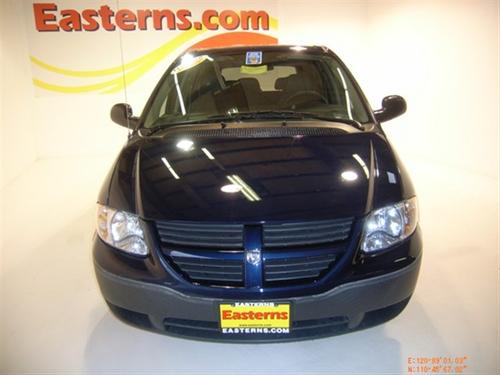 Dodge Caravan 2006 photo 4