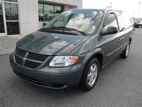 Dodge Caravan 2006 photo 2