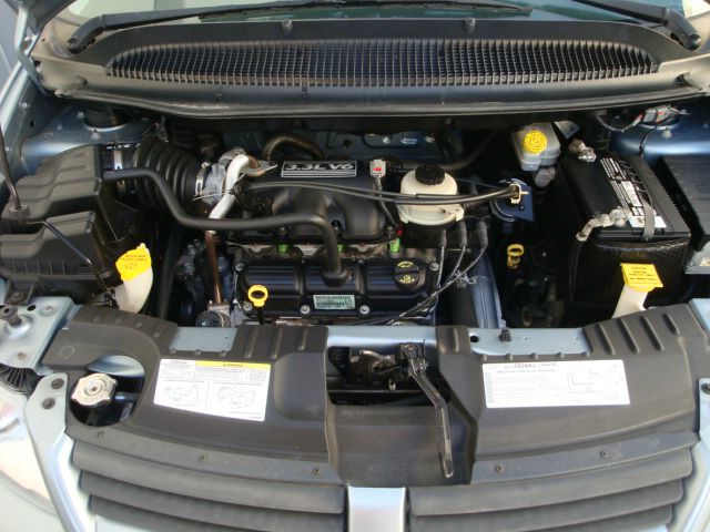 Dodge Caravan 2006 photo 1