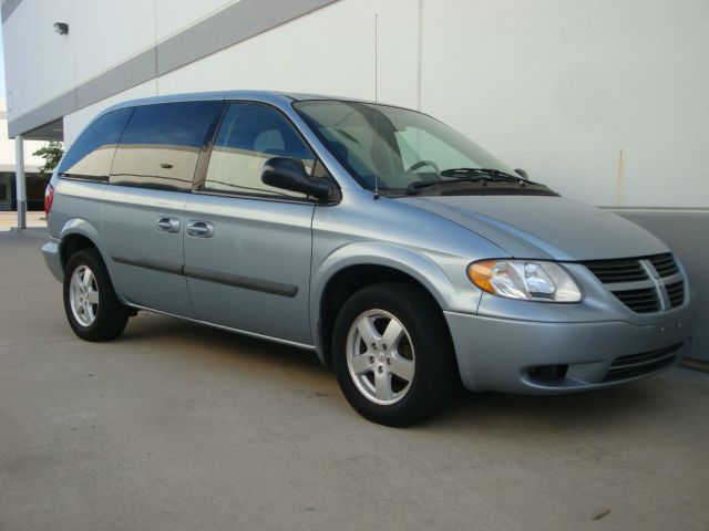 Dodge Caravan 2006 photo 24