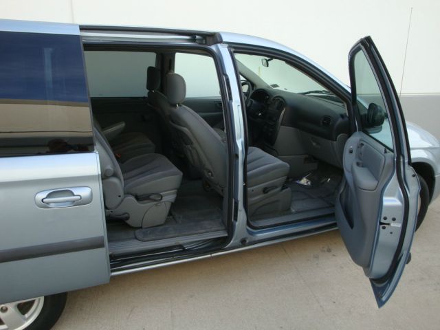 Dodge Caravan 2006 photo 8