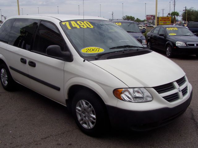 Dodge Caravan 2007 photo 3