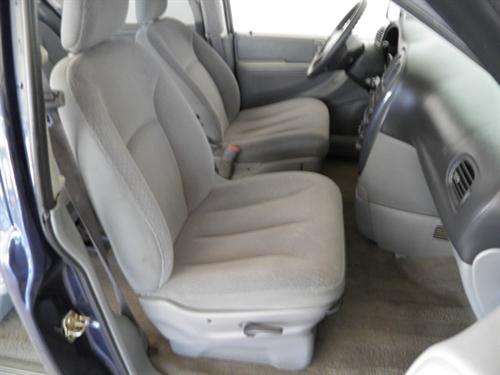 Dodge Caravan 2007 photo 2