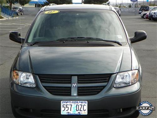 Dodge Caravan 2007 photo 3