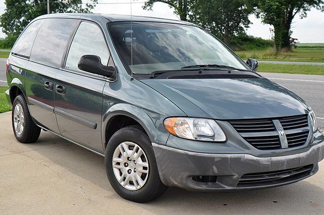 Dodge Caravan SE MiniVan