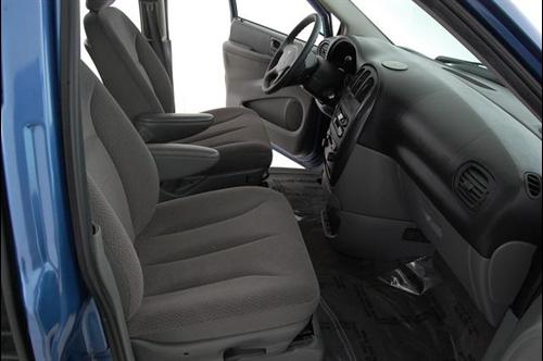 Dodge Caravan 2007 photo 2
