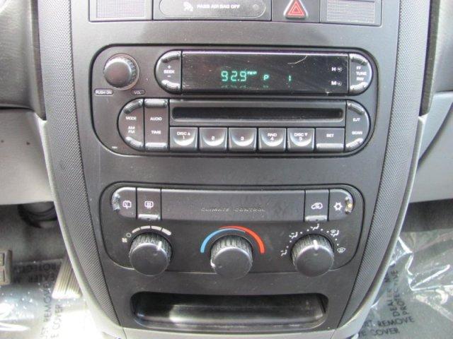 Dodge Caravan 2007 photo 3