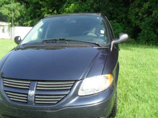 Dodge Caravan 2007 photo 2