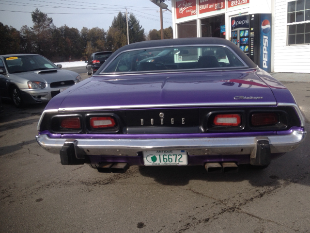 Dodge Challenger 1974 photo 1