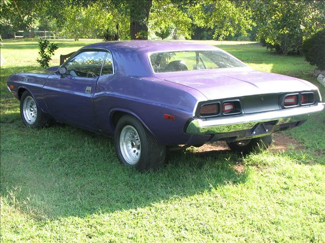 Dodge Challenger 1974 photo 3