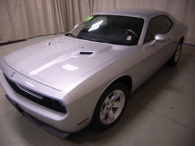 Dodge Challenger 2009 photo 2