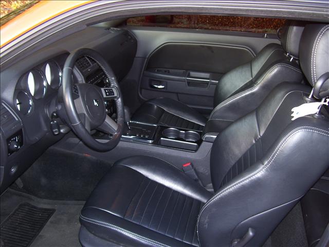 Dodge Challenger 2009 photo 1