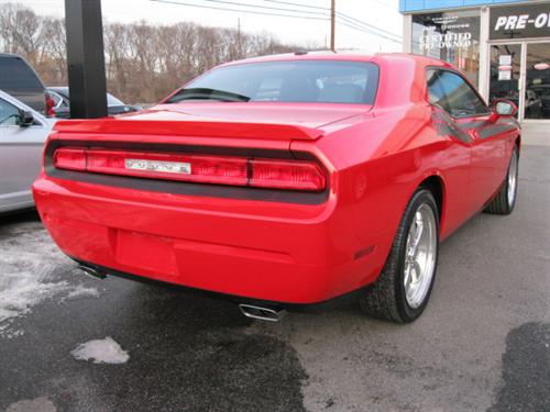 Dodge Challenger 2009 photo 2