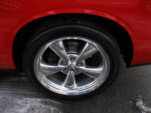 Dodge Challenger 2009 photo 4