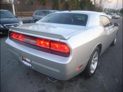 Dodge Challenger 2009 photo 3