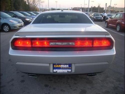 Dodge Challenger 2009 photo 4