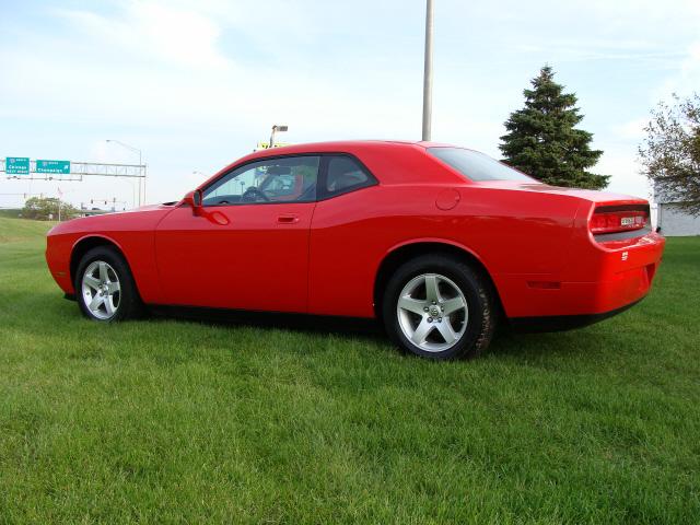 Dodge Challenger 2009 photo 4