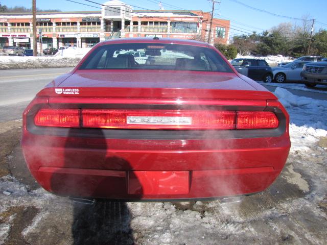 Dodge Challenger 2009 photo 4