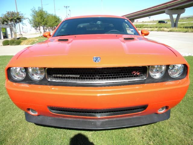 Dodge Challenger 2009 photo 2