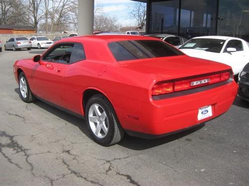 Dodge Challenger 2009 photo 2