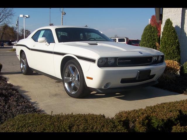 Dodge Challenger 2009 photo 1