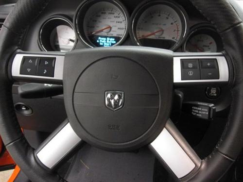 Dodge Challenger XLS 4WD Other