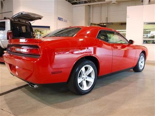 Dodge Challenger 2009 photo 2