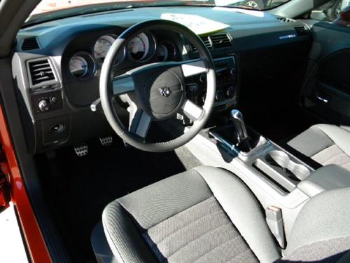 Dodge Challenger 2009 photo 4