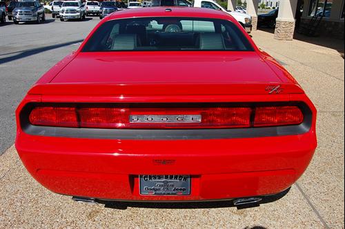 Dodge Challenger 2009 photo 2