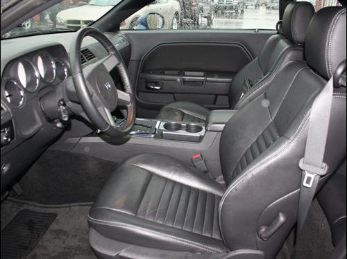 Dodge Challenger 2009 photo 2