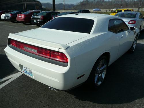 Dodge Challenger 2009 photo 1