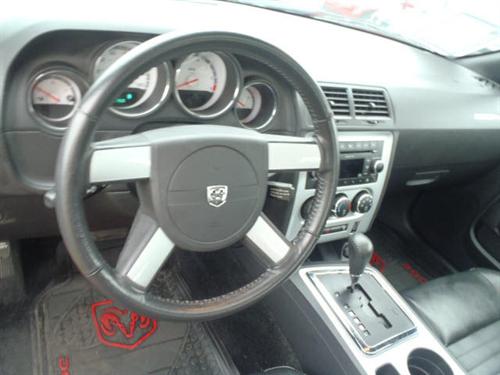 Dodge Challenger 2009 photo 3